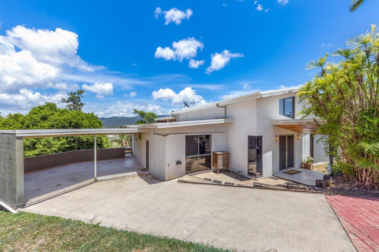 Hilltop Views - Cannonvale Airlie Beach Exterior foto